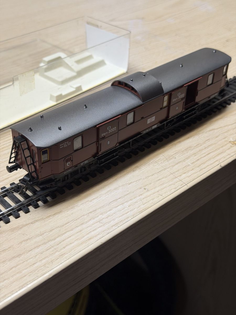 Fleischmann Modellini di ferrovie: Fleischmann HO Gepäckwagen  – Nuovo (secondo la descrizione) da Herzogenbuchsee venduto da ioa_zcm6 8