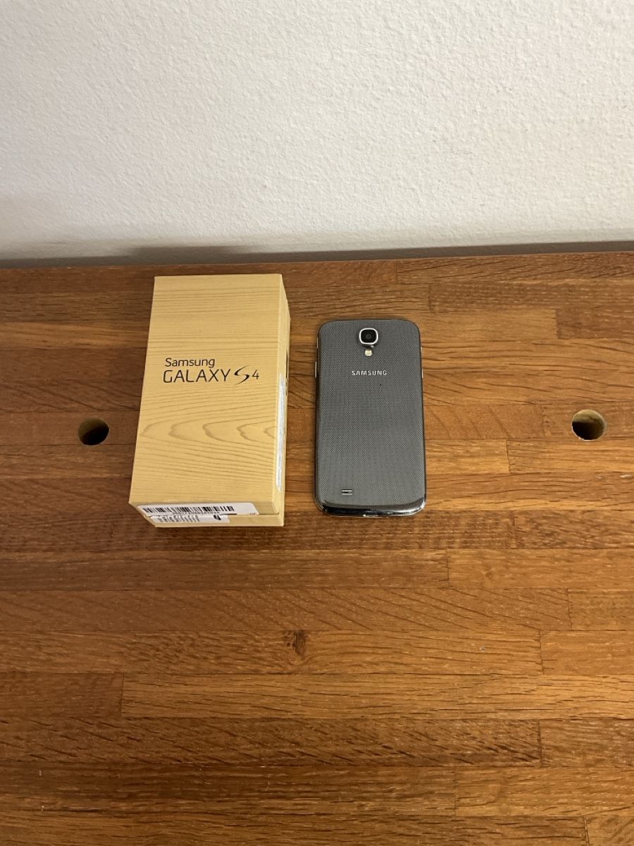 Samsung Handys / Smartphones: Samsung galaxy S4 – Defekt aus Biel/Bienne von Mobile-Smart 1