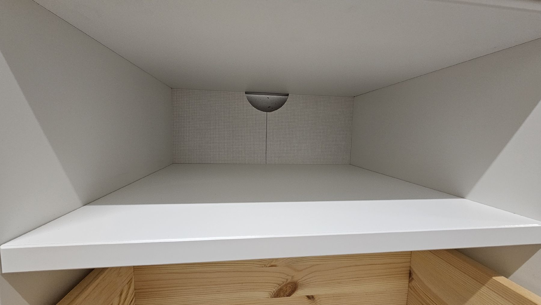 Ikea Comodini: Nachttisch weiss  – Usato da Grabs venduto da kri_ywr8 4