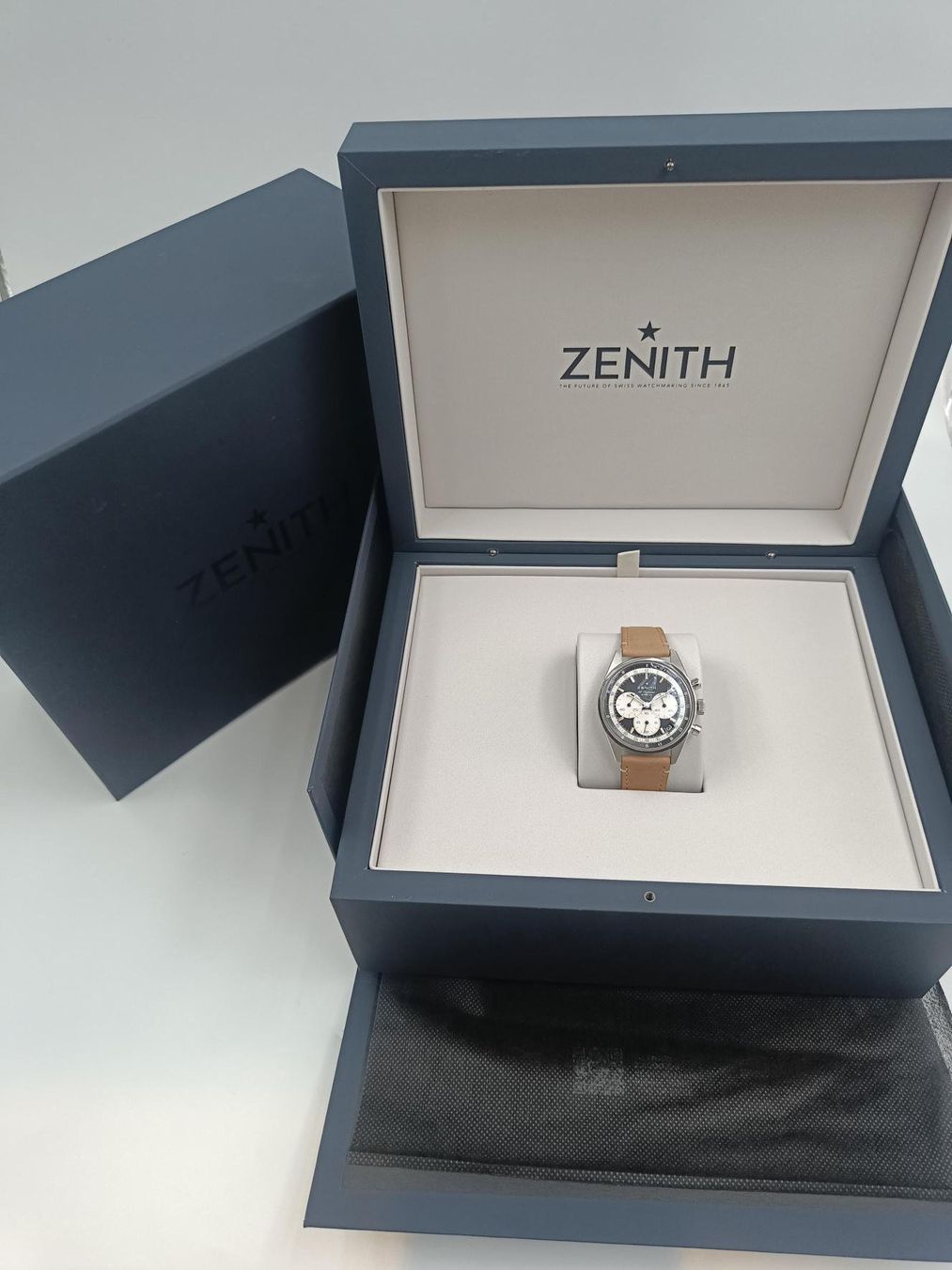 Zenith Montres: ZENITH "CHRONOMASTER ORIGINAL", 38 MM – Neuf (Voir description) à Luzern par EdiGem 1