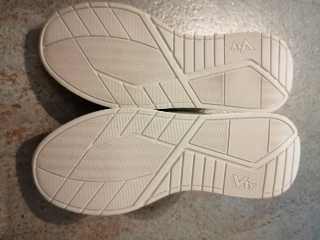 Scarpe da uomo: Turnschuhe  – Nuovo e nell'imballaggio originale da zufikon venduto da radar07 1