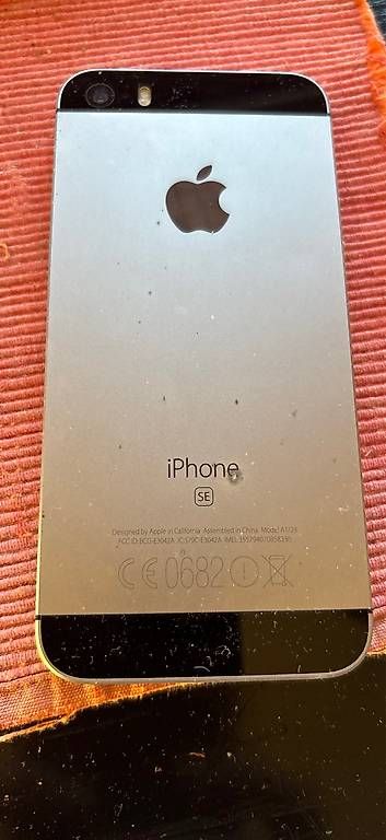 Apple Telefoni cellulari / Smartphones: I Phone SE 1 Generaz – Usato da zürich venduto da Siskasisma 2