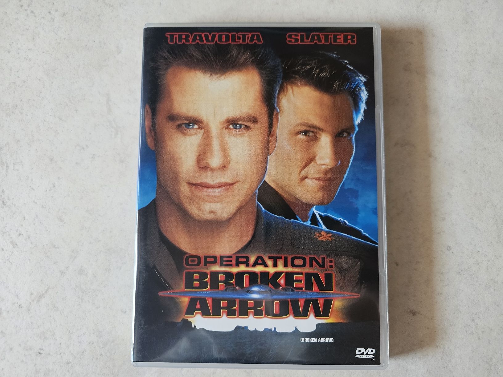 Tutti i DVDs: Operation: Broken Arrow  (John Travolta) – Usato da Schneisingen venduto da backstore24