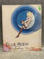Blue moon pin up