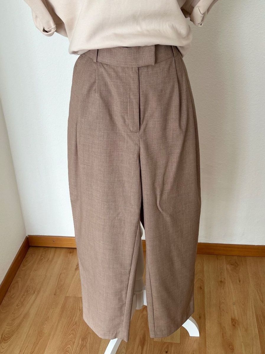 Pantaloni: Hose mit hohen Bund Beige M – Nuovo (secondo la descrizione) da Zumikon venduto da Valeri79