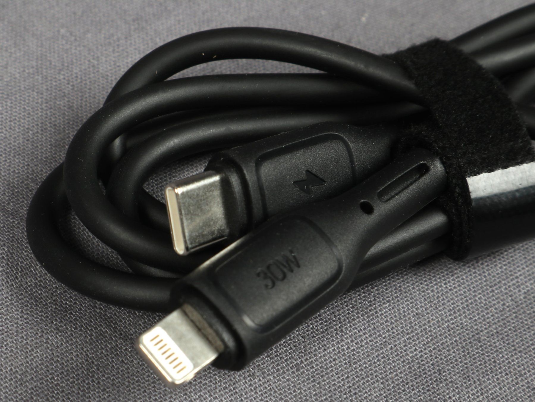 Cavi: WIWU Starlink USB-C to iP Cable – Nuovo (secondo la descrizione) da Steinen venduto da Restwert_Steinen