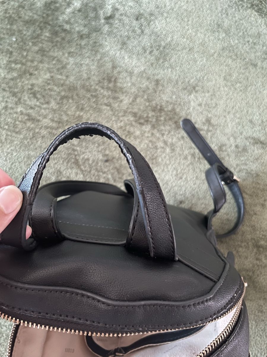 Guess Zaini: Damenrucksack von Guess – Usato da St. Gallen venduto da Cocobello1892 4