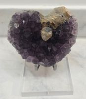 Amethyst Calcit Herz auf Stand 305g