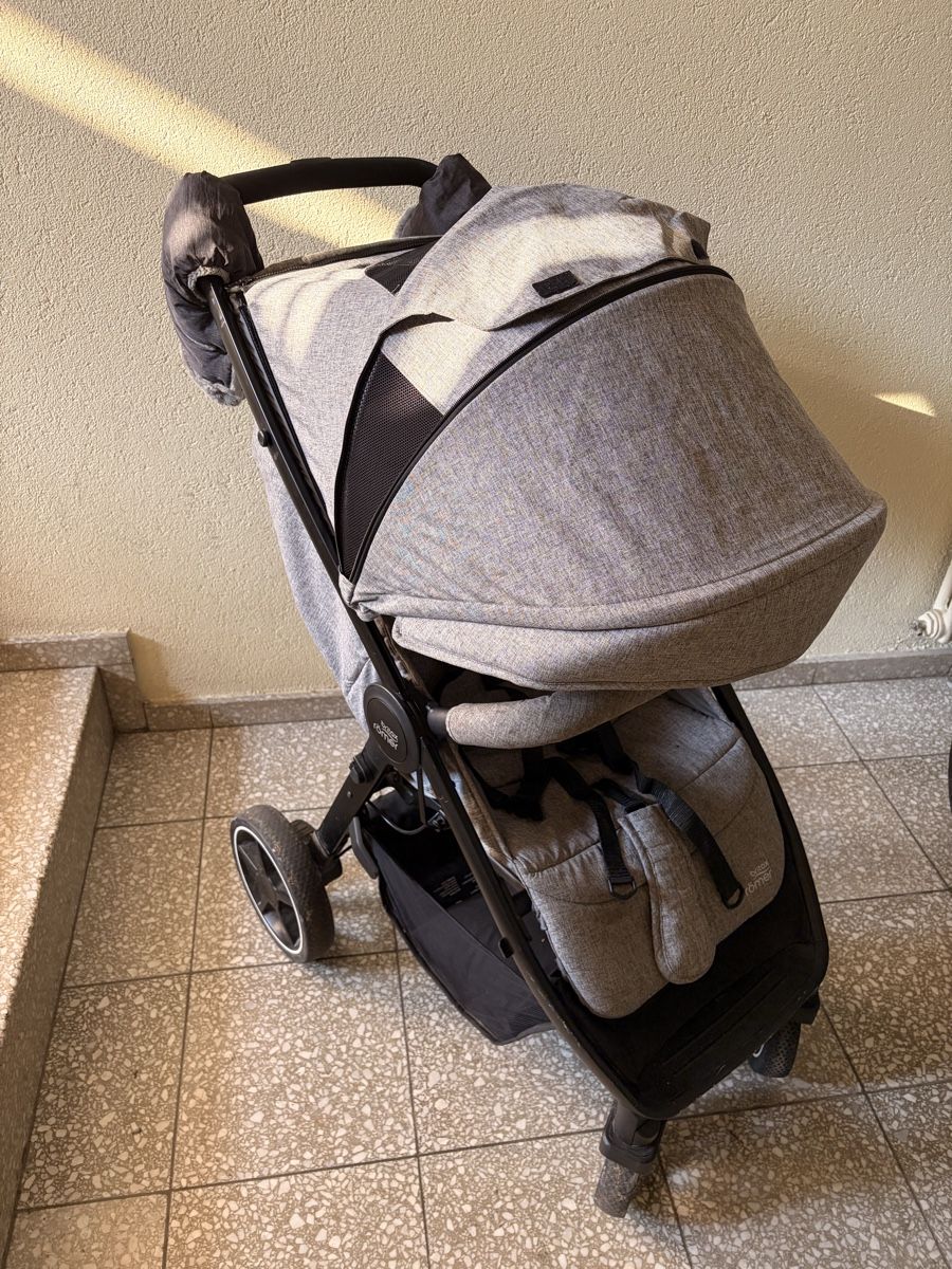 Britax Römer Kinderwagen: Kinderwagen Britax Römer – Gebraucht aus Wittenbach von laramarighetto 4