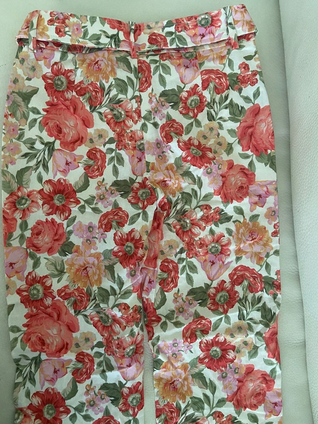 Mango Pantalons: Vintage MNG Sommerhose mit Gurt – Neuf (Voir description) à Unterengstringen par bar_rh5f 5