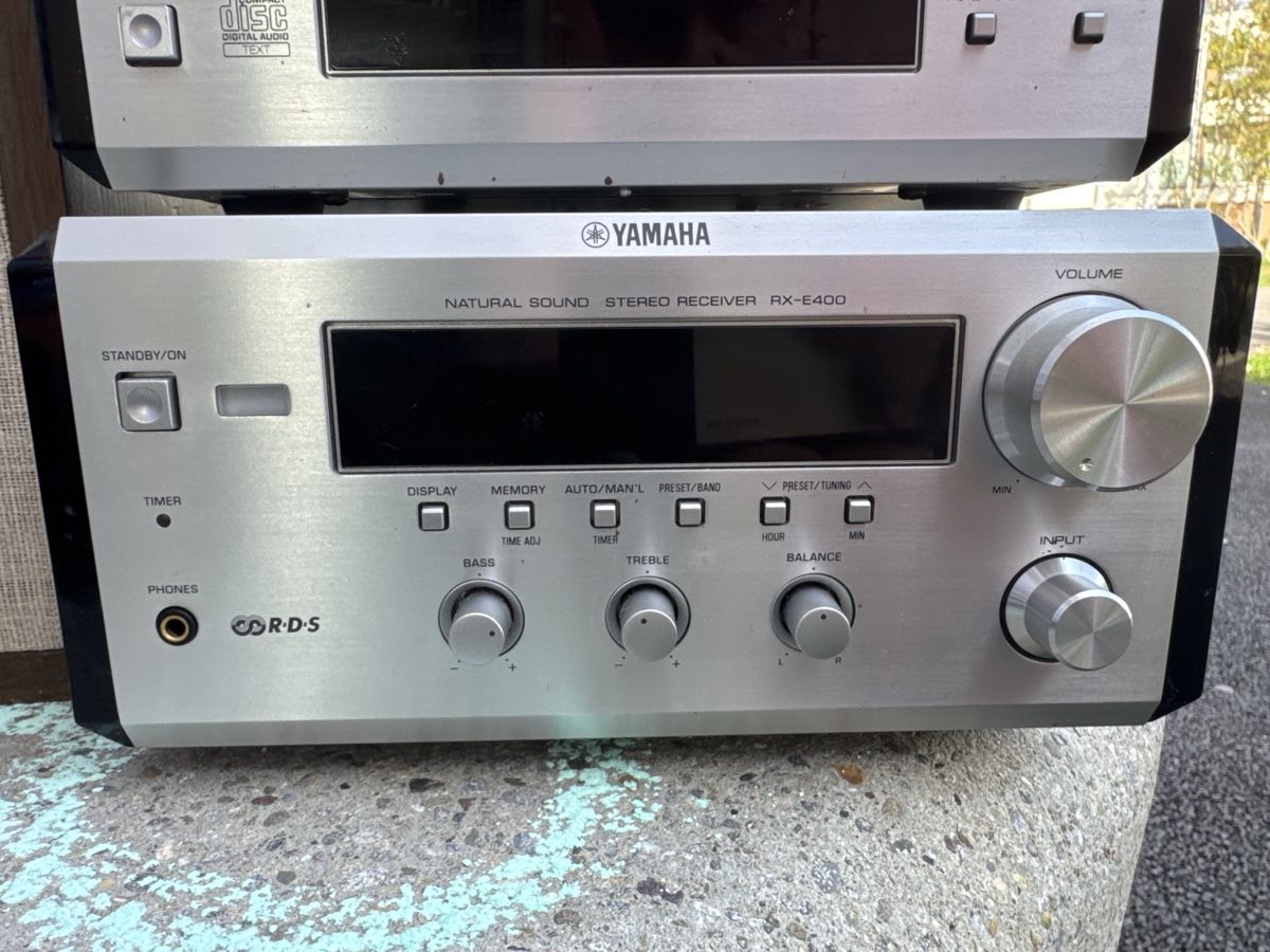 Yamaha Sistemi audio & multimediali: Yamaha PianoCraft RX-E400 & CDX-E400 Anlage  – Usato da Zürich venduto da Brockiwelt 3