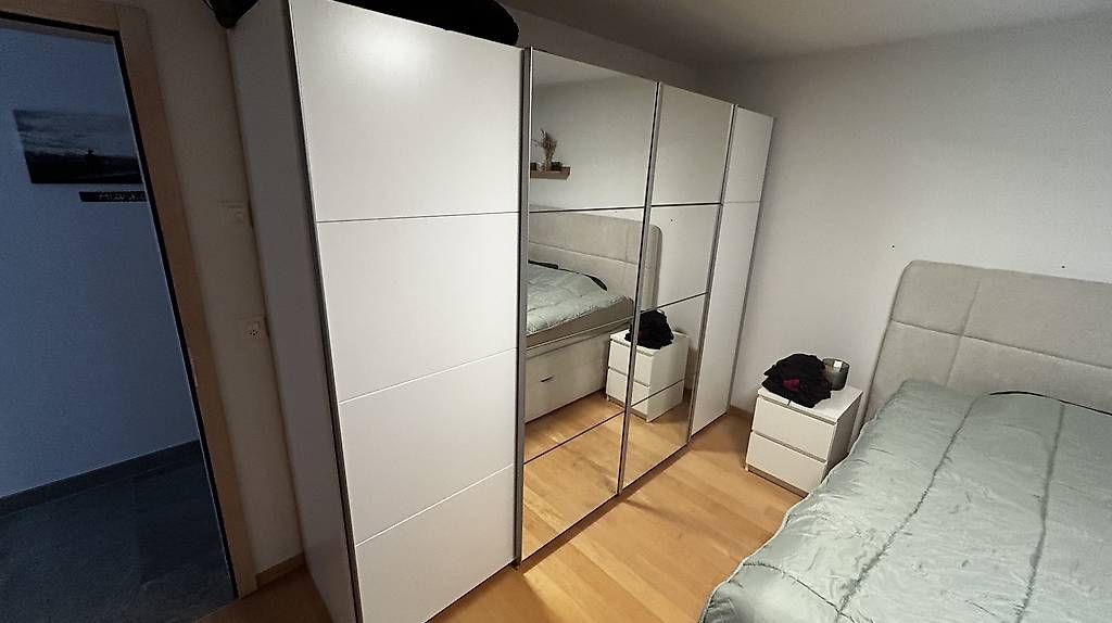 Schränke: Armoire IKEA à donner – Gebraucht aus Charmey (Gruyère) von MrYerly