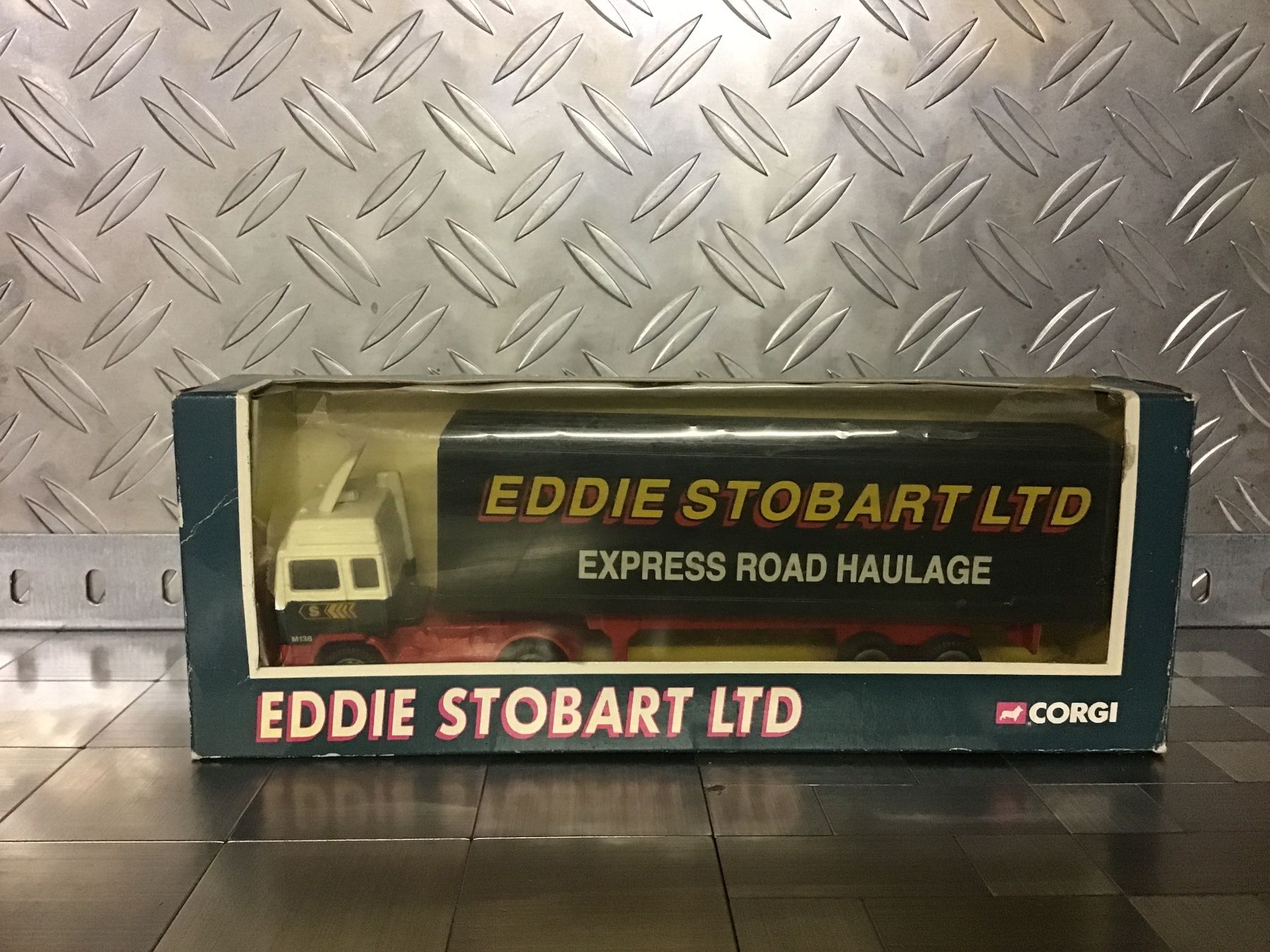 Corgi Toys Kit di modellismo & Modellini statici: EDDIE STOBART LTD EXPRESS ROAD HAULAGE – Usato da Männedorf venduto da Spezial-Modelle 4