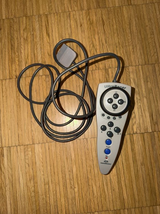PS1 UltraRacer Controller (Gebraucht) in Zürich für CHF 10 – mit ...
