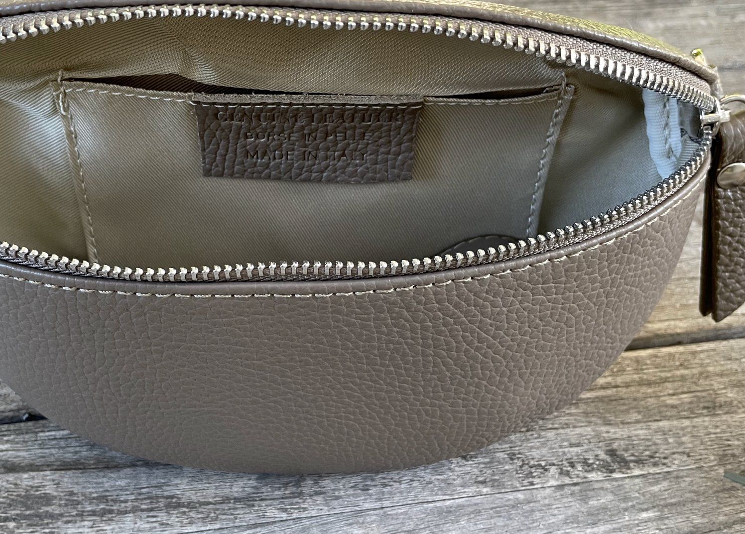 Borse da donna: Umhängetasche taupe NEU – Nuovo e nell'imballaggio originale da Gockhausen venduto da Timiboy4 1