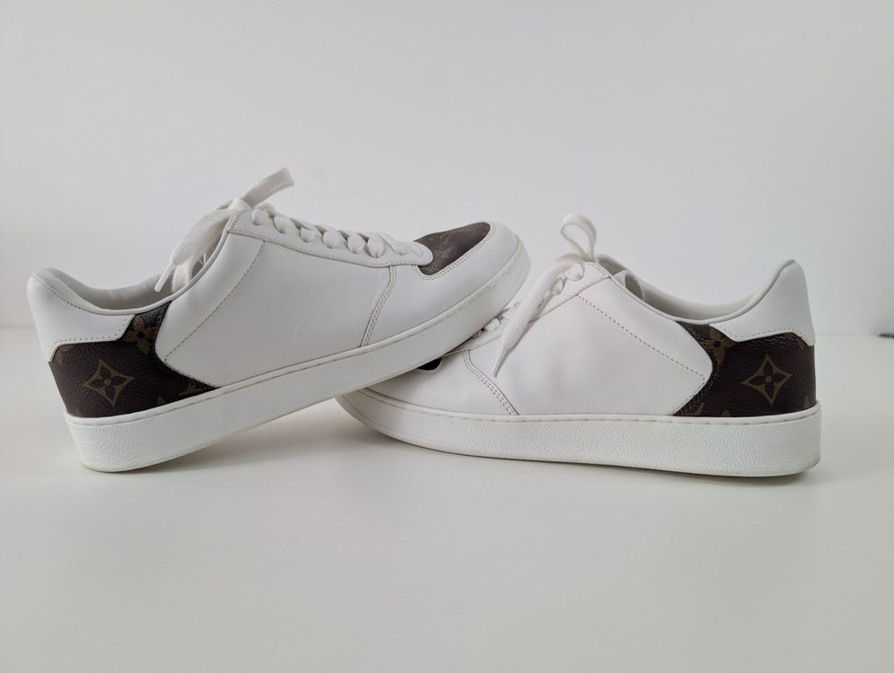 Louis Vuitton Scarpe da uomo: LOUIS VUITTON Rivoli Monogramm Sneaker Weiss – Usato da Schaffhausen venduto da Restwert_SH 3