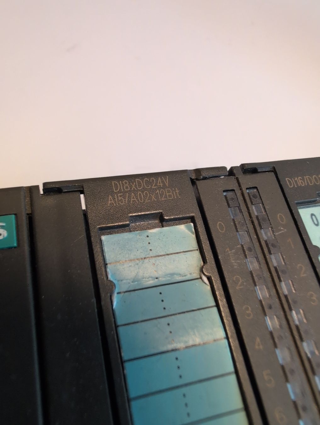 Siemens Elektronikbauteile: Siemens Simatic S7-300 CPU314C-2 DP inklusive IO Module – Defekt aus Muttenz von meo_5bvq 3