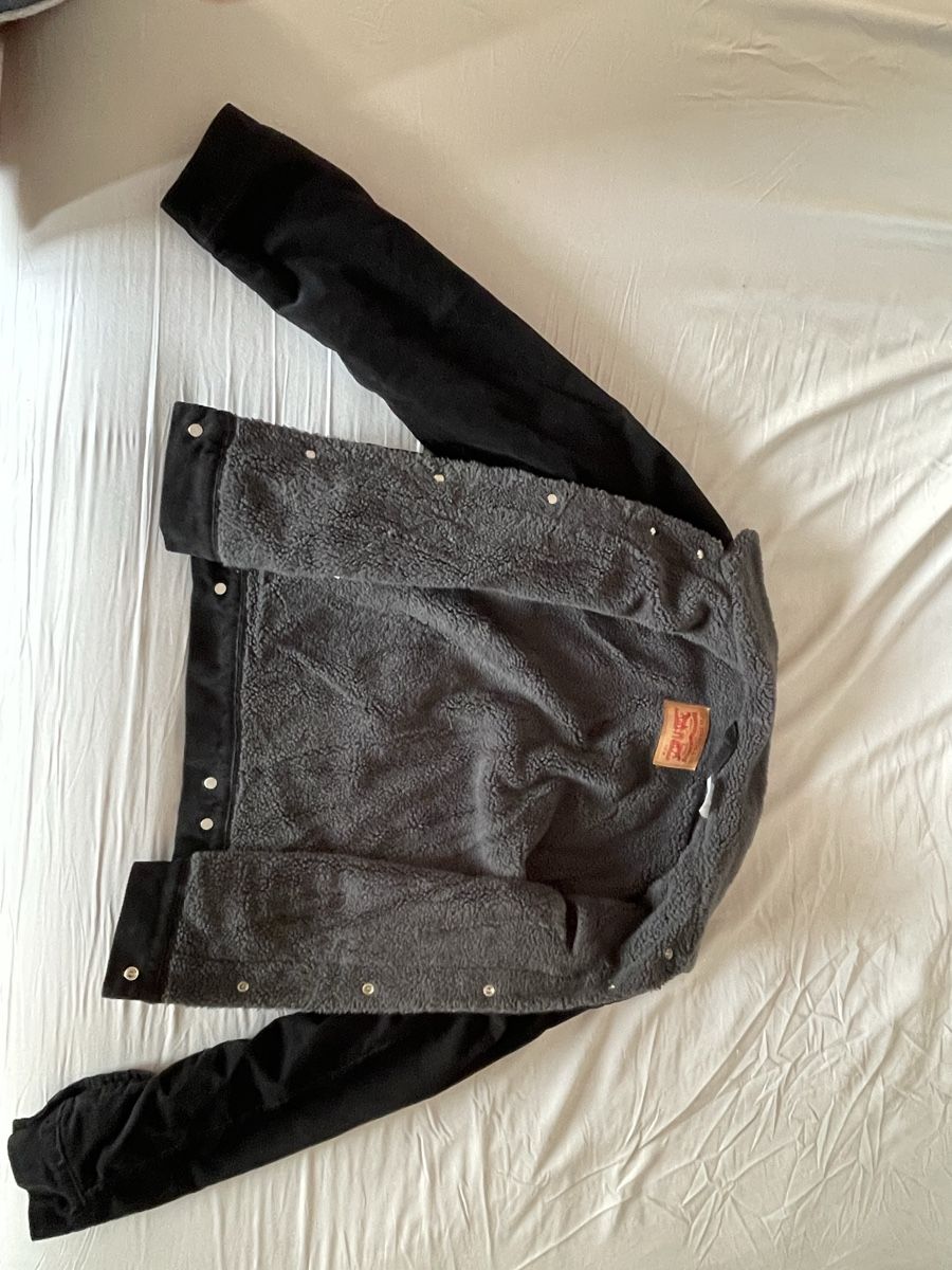 Levi's Giacche: Blouson noir Levis Denim – Nuovo (secondo la descrizione) da Thônex venduto da kar_kh5d 1