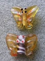 2 Glas Schmetterlinge 15mm, gelb