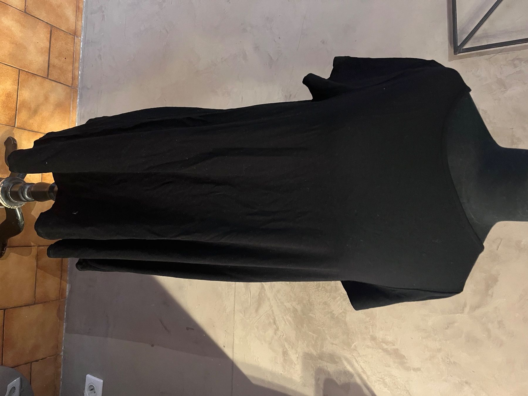 Vestiti: Robe Pull Bear Taille L Marina – Usato da Veyrier venduto da kimedovapa