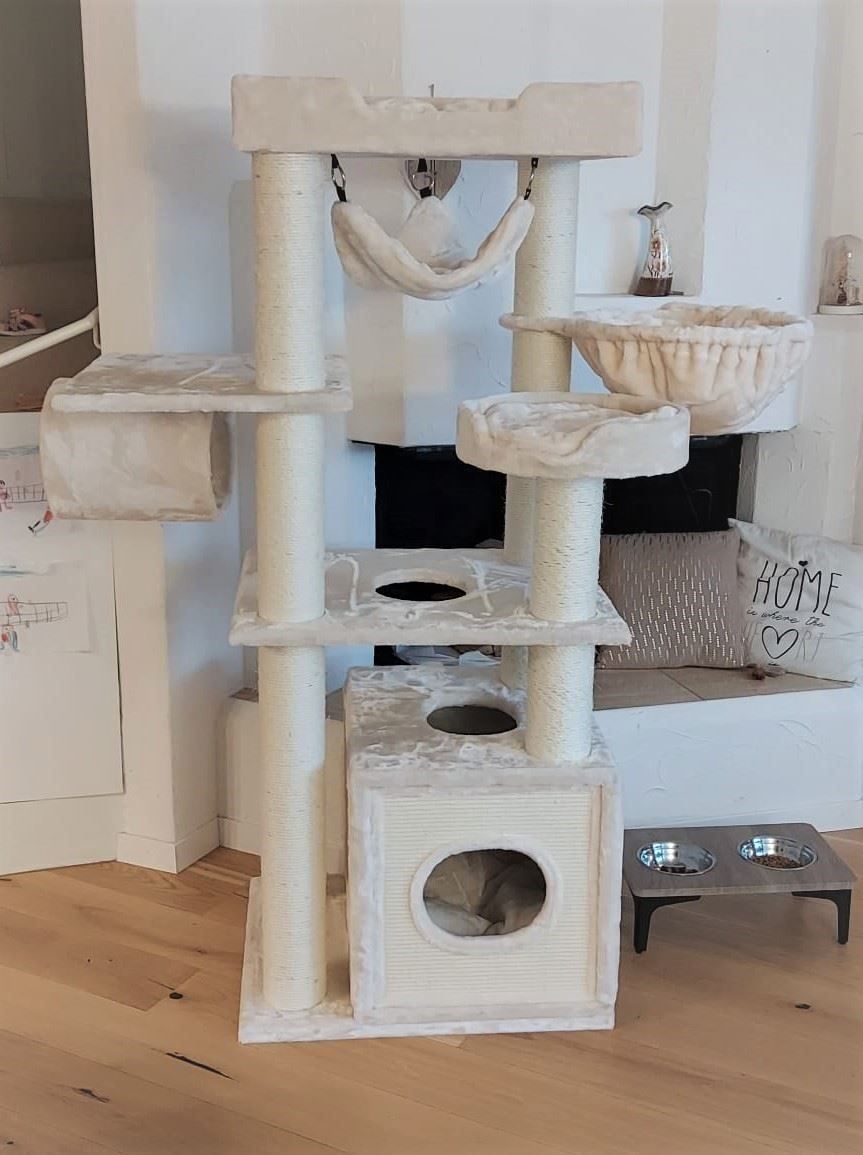 Tiragraffi: PREMIUM KATZENBAUM Kratzbaum massiv+neu – Nuovo e nell'imballaggio originale da Eschenbach LU venduto da PETHOMES_AG 1