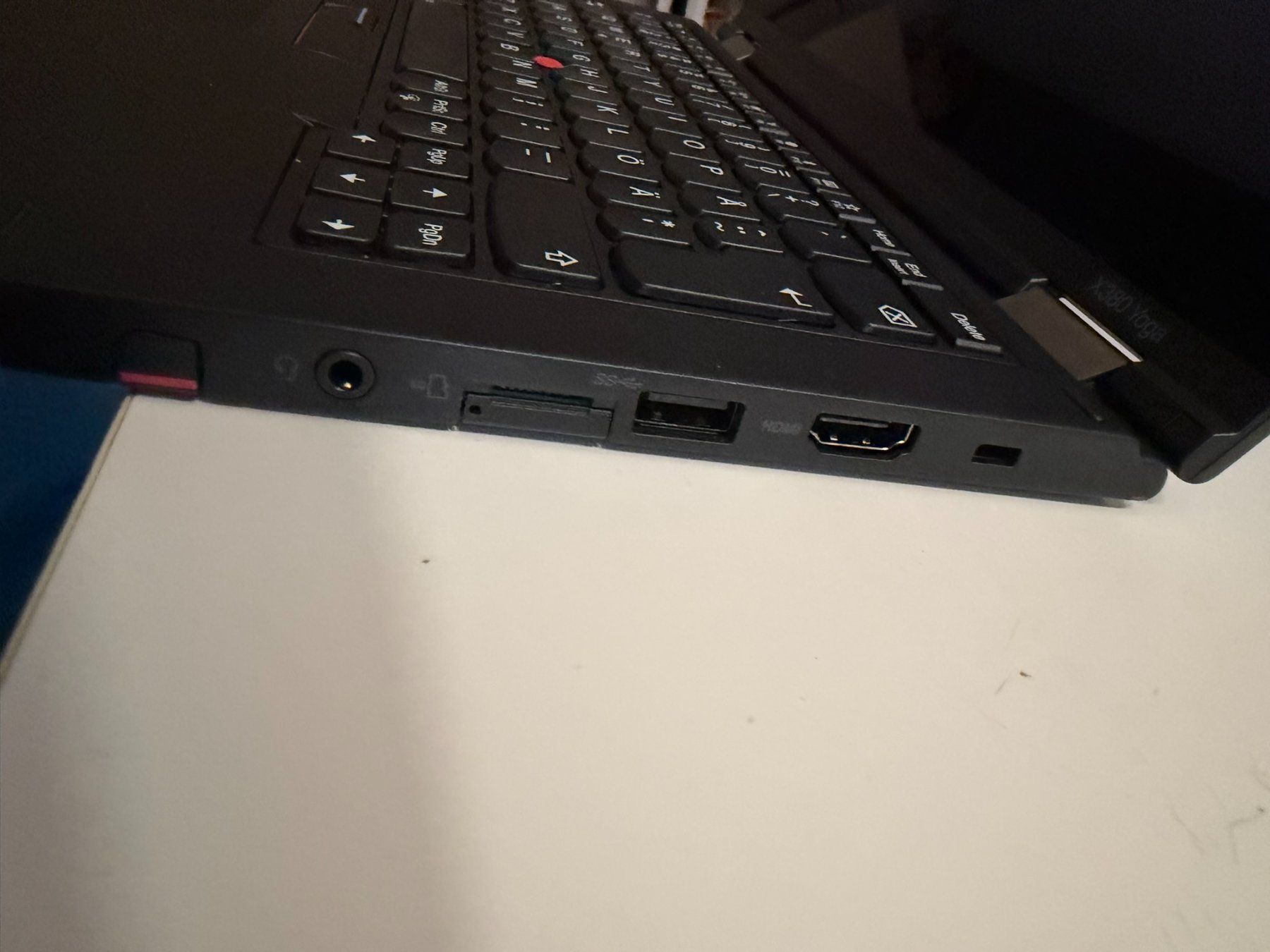Lenovo Notebooks: Notebook Lenovo x380 Yoga (TouchScreen) – Gebraucht aus Figino von inf_5zts 4