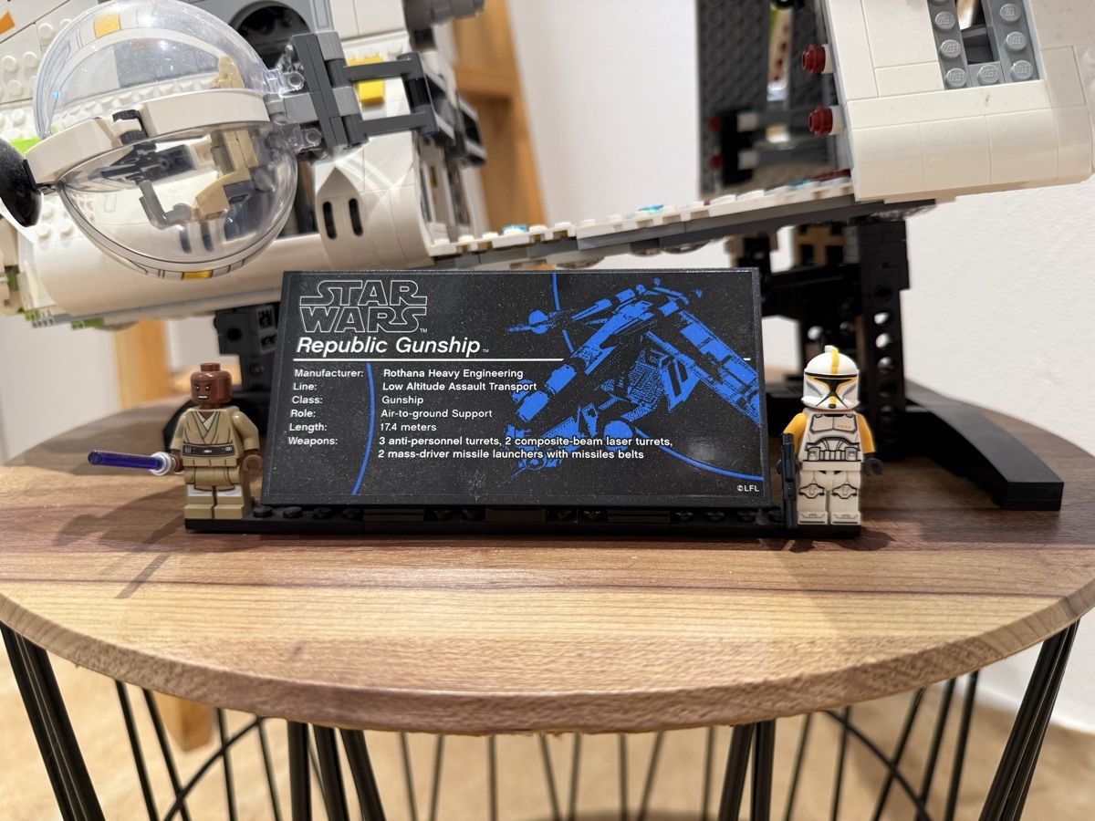 Lego Kit di costruzioni: Lego 75309 Republic Gunship – Usato da Huttwil venduto da flo_fg8h 3