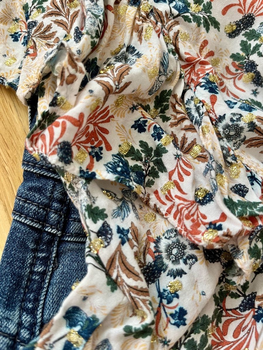 Lotti di vestiti: Bluse von Manor mit Bluejeans – Usato da Ittigen venduto da franzis6 1