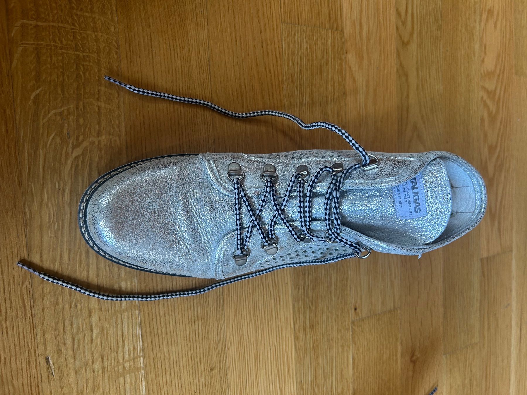 Damenschuhe: Silber Stiefel Pataugas 40 (41) – Gebraucht aus Zürich von YayaZH 2