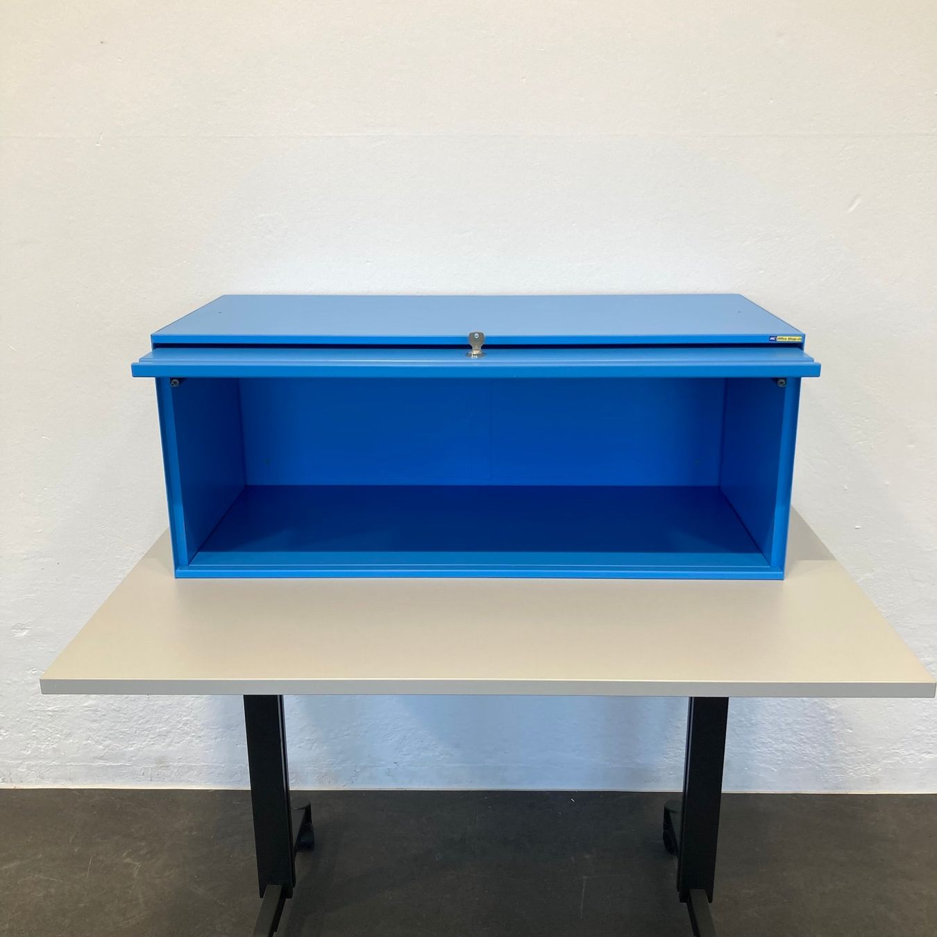 Lista Armadi: Lista Office LO Locker Modul Hellblau mit Schlüssel – Usato da Schönenwerd venduto da mcofficeshop 1