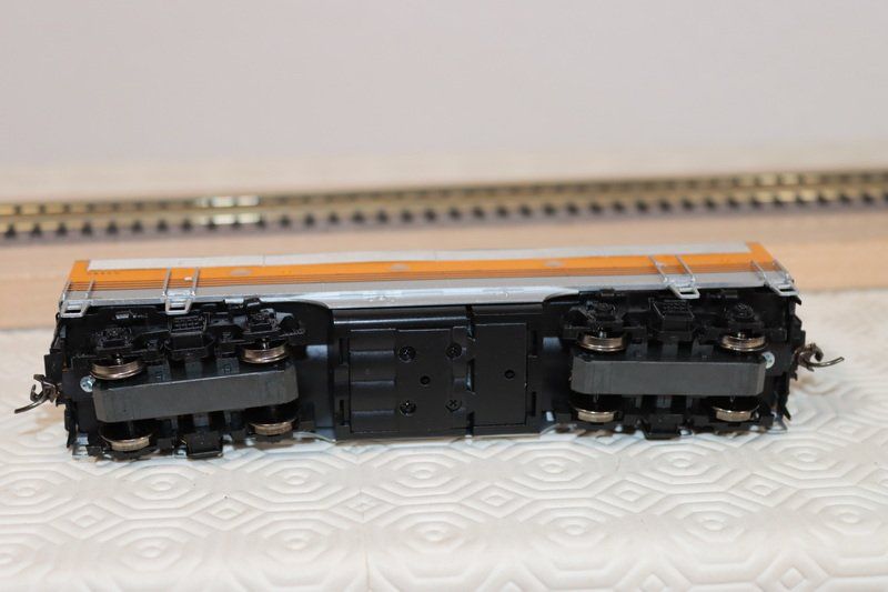 Modellini di ferrovie: Genesis B Unit Motorisiert ( 580 ) – Usato da Kerzers venduto da Winu64 5