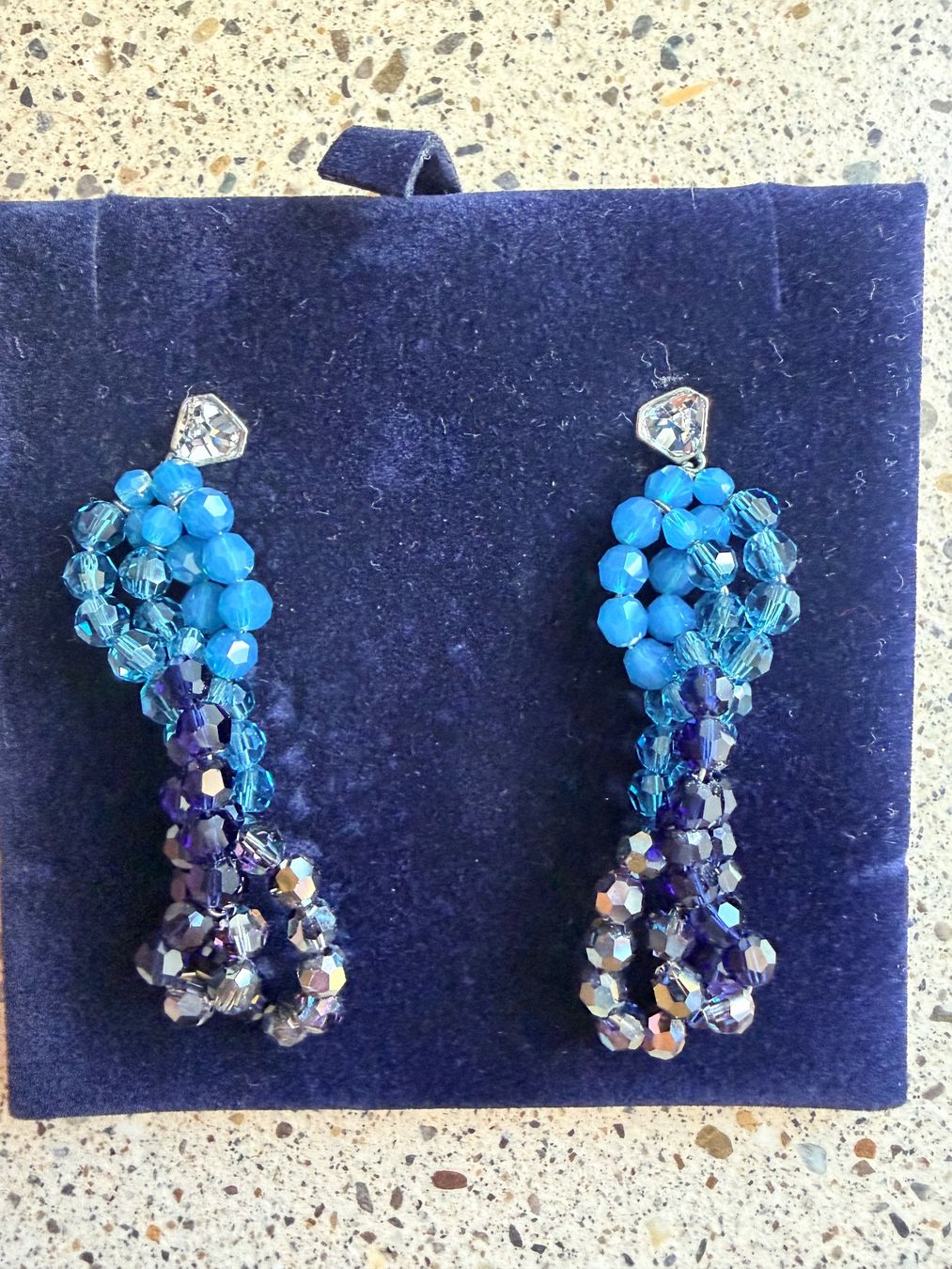 Swarovski Catenine: SWAROVSKI Collier mit Ohrstecker blau – Nuovo (secondo la descrizione) da Brütten venduto da Rod816 4