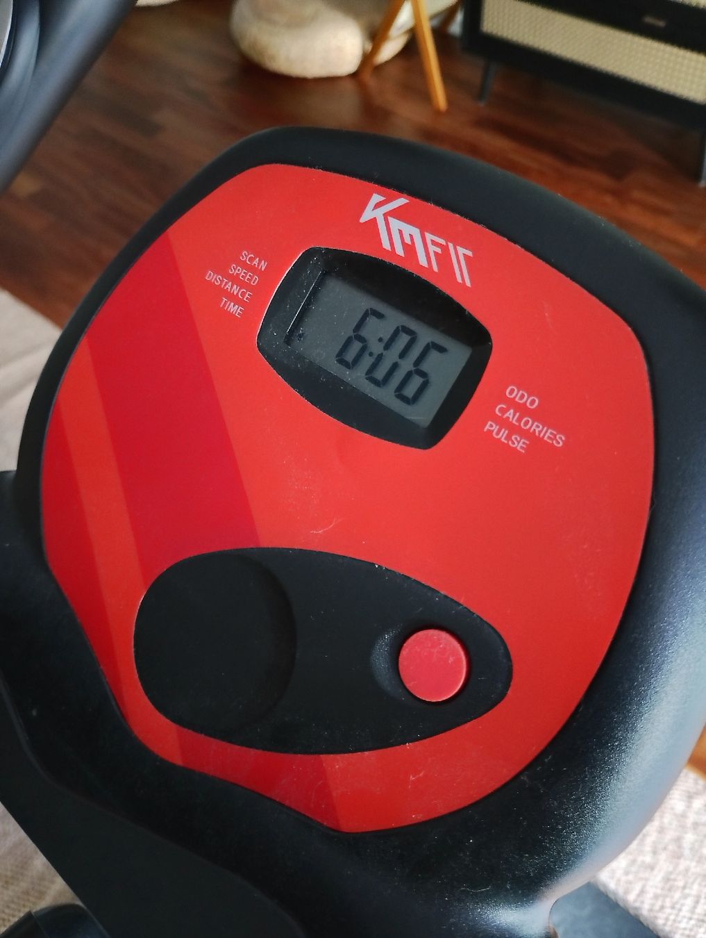 Vélos d'appartement: Heimtrainer mit Ergometer – D'occasion à Jona par Manuella_ 2
