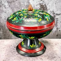 Boîte à bijoux russe bois laqué peint à la main motif floral