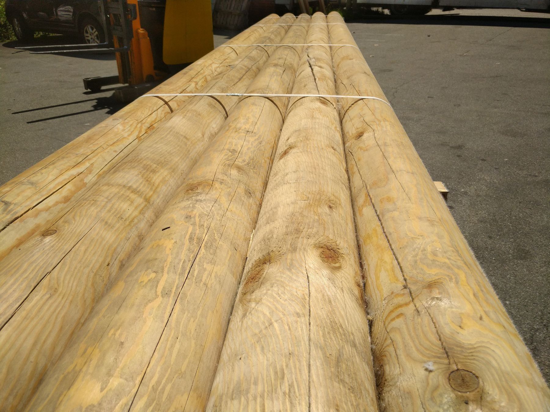 Holzartikel: Palisaden Pfähle Rundholz Träger Lärche – Gebraucht aus Basel von e-swiss 6