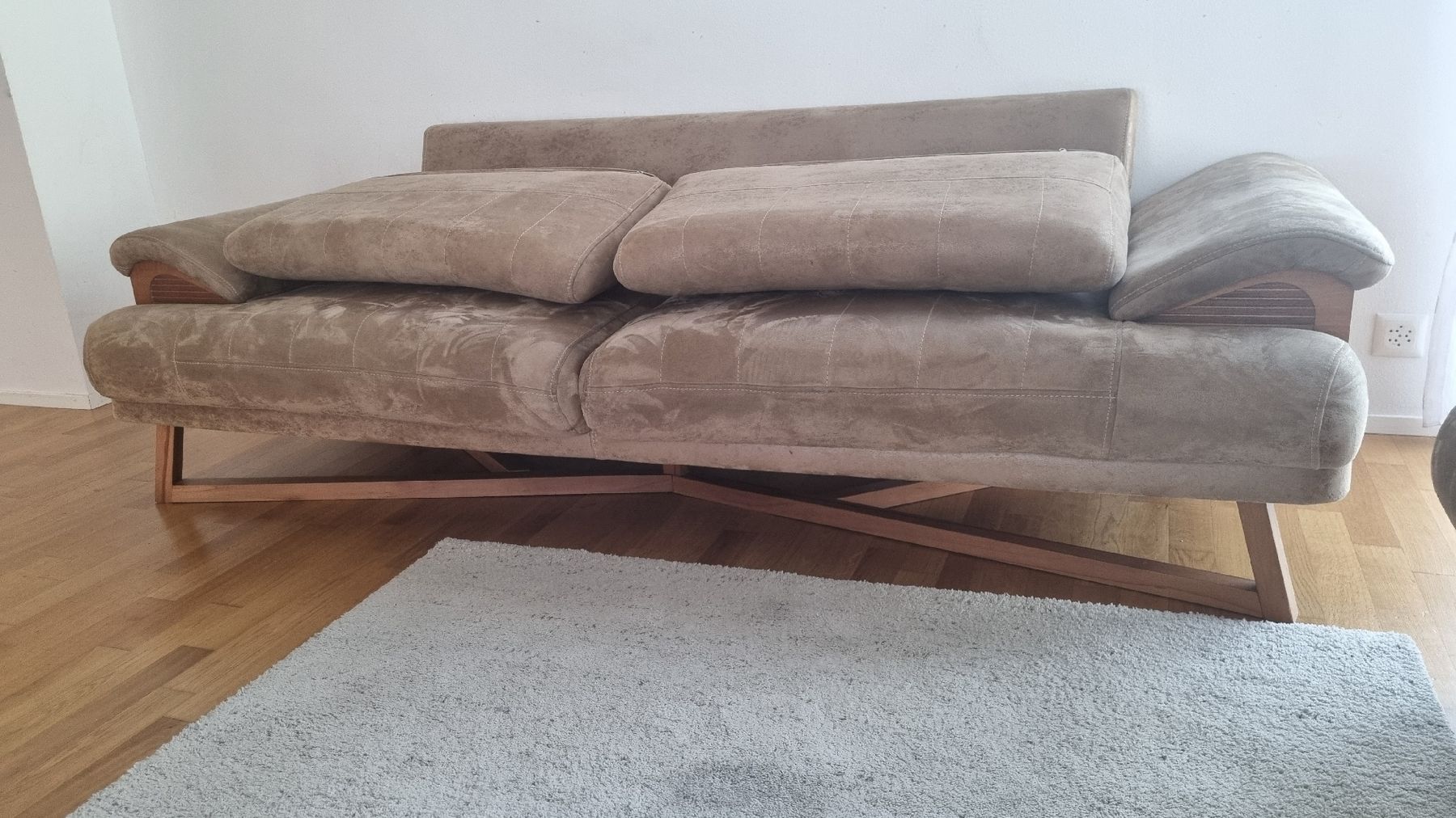 Divani: 2x 3er Sofas - hellbraun, guter Zustand – Usato da Glattbrugg venduto da comab 7
