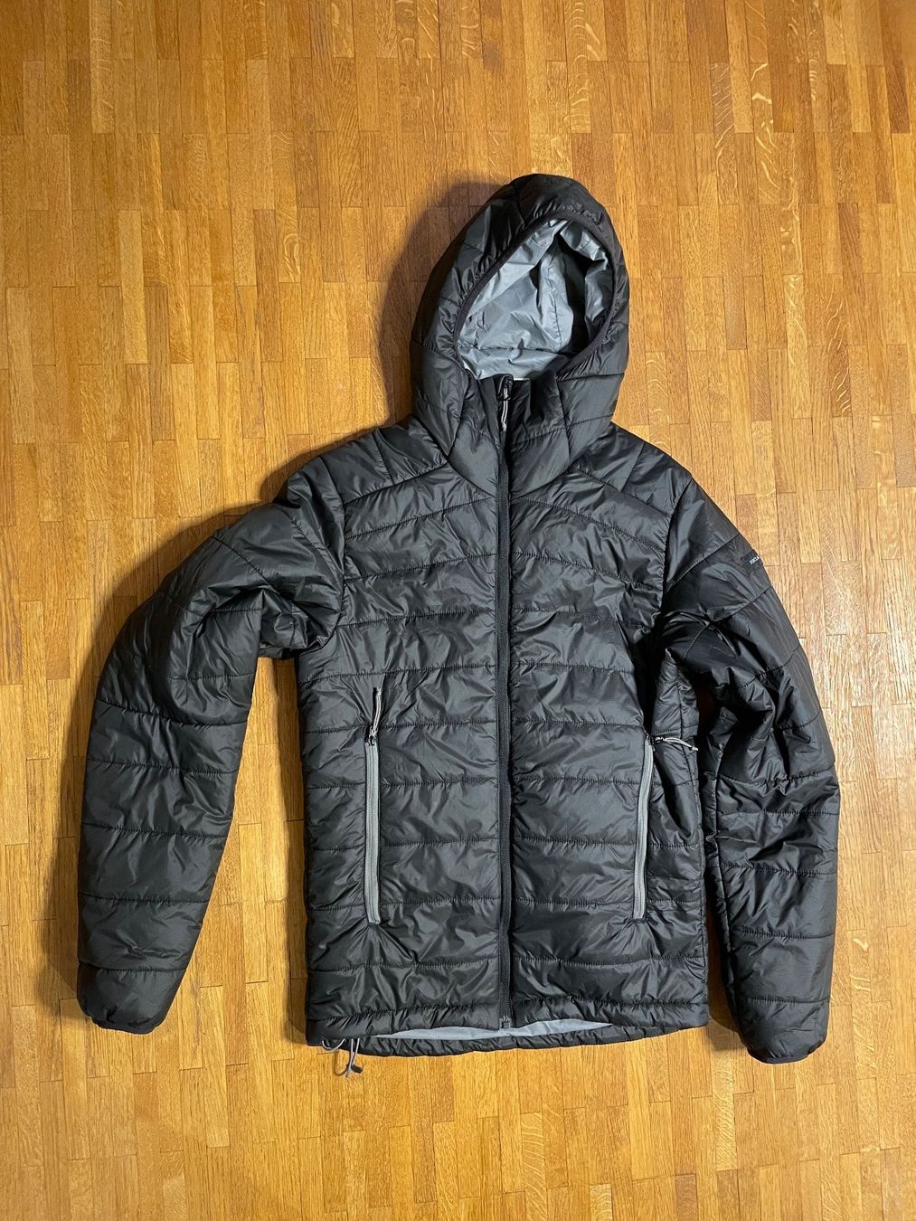 Decathlon Giacche: Steppjacke Decathlon – Usato da Jegenstorf venduto da Zarastra
