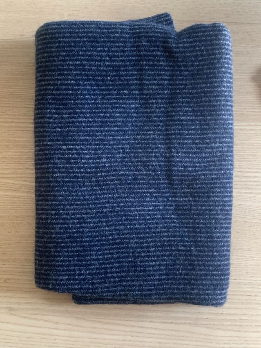 Foulards, Tücher & Schals: Blue striped scarf – Neu (gemäss Beschreibung) aus Zürich von ama_k88c