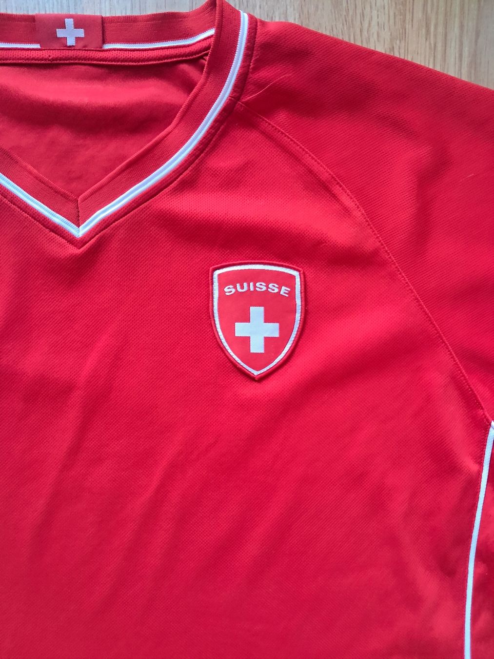 Schweizer Nati Maillots de corps & Pantalons: Schweizer trikot – D'occasion à Biel/Bienne par sof_yx5y 1