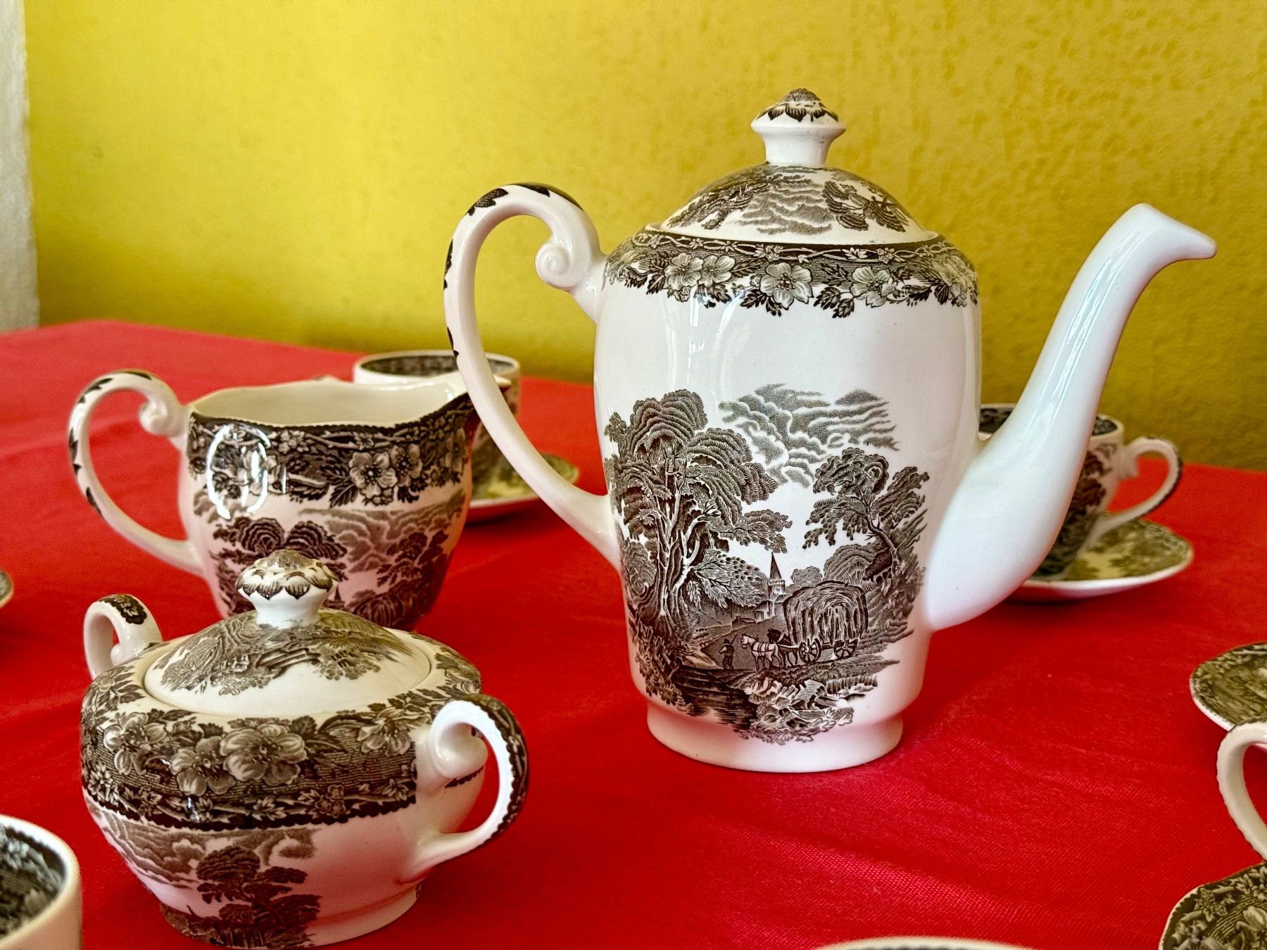 Set di piatti: Original Englisches Kaffeeservice – Usato da Oberwil BL venduto da RAL2002 3