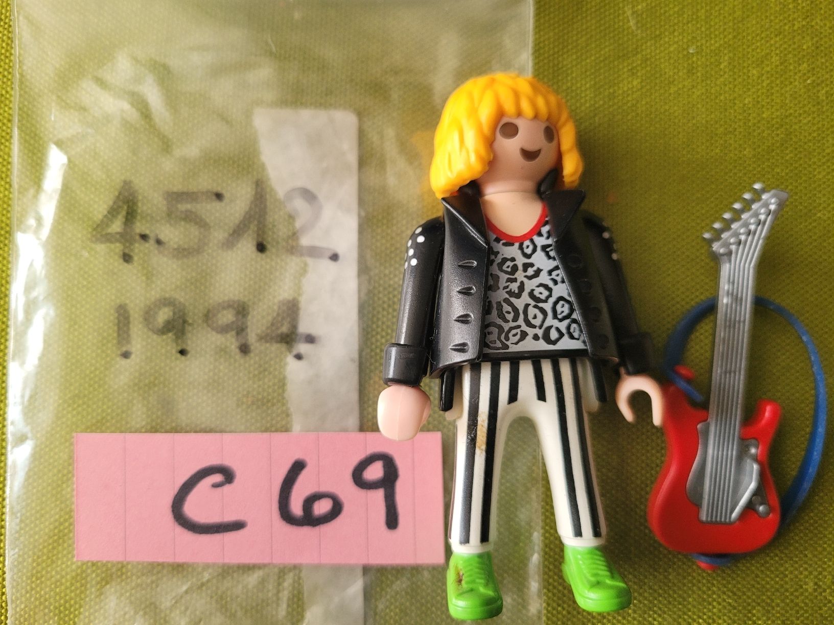 Playmobil Giocattoli: Playmobil Sammelfigur von 1994 C70A – Usato da Aarberg venduto da Fink010