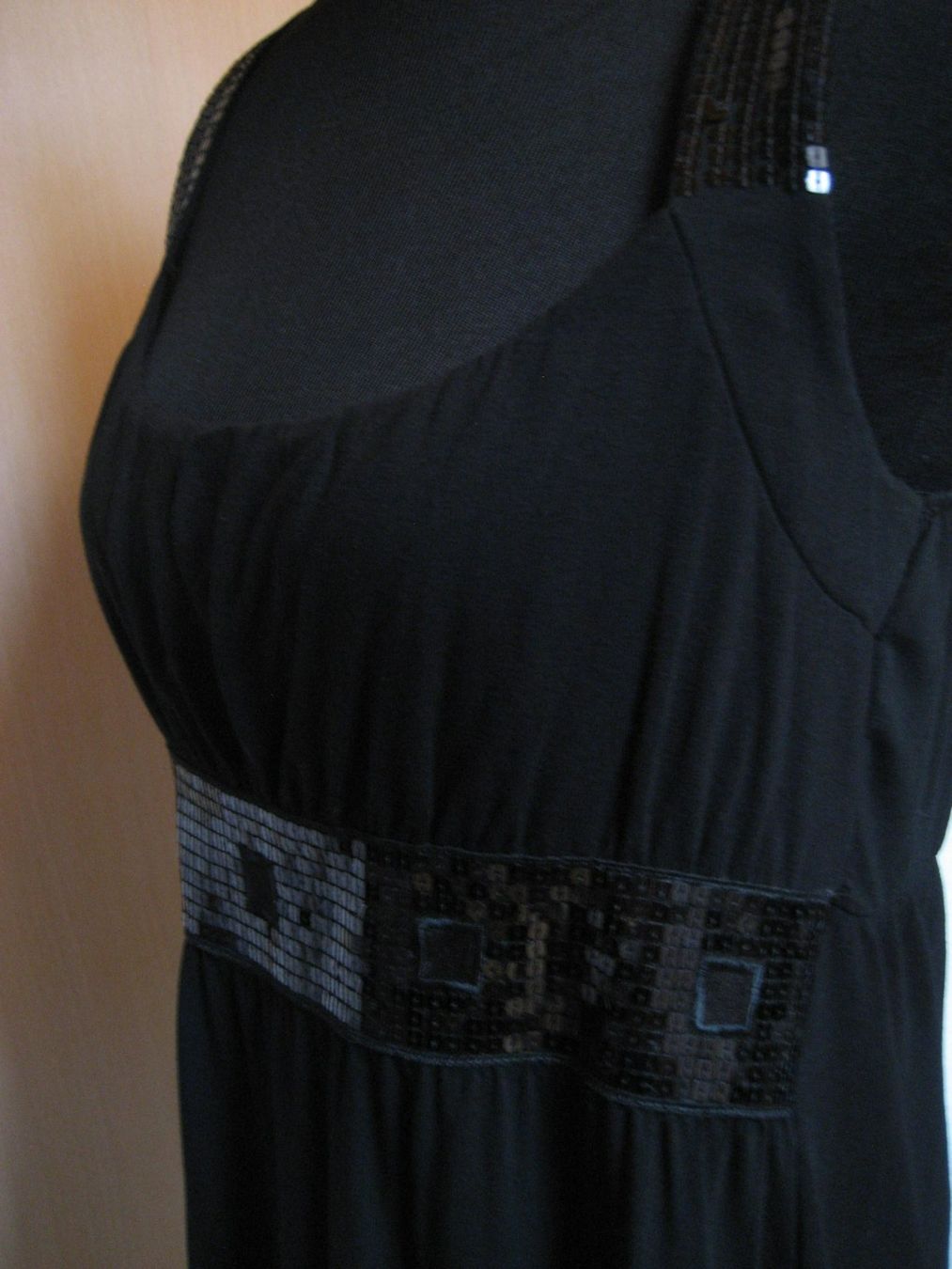Vestiti: Robe stretch taille L – Nuovo (secondo la descrizione) da Delémont venduto da marryb 6