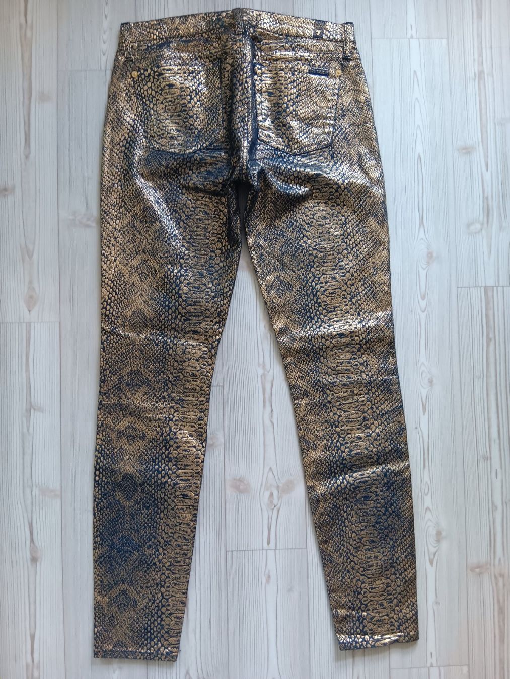 Mankind Jeans: 7 FOR ALL MANKIND Jeans taille / Grosse 28 – Usato da Cossonay-ville venduto da Super-Price-Quality 5