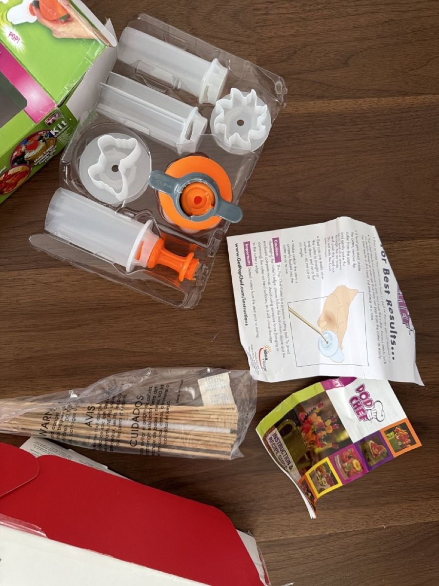 Kuhn Teglie da forno: Für Kids  Cupcake Set und Pop Chef Set – Usato da Weggis venduto da Doris 3