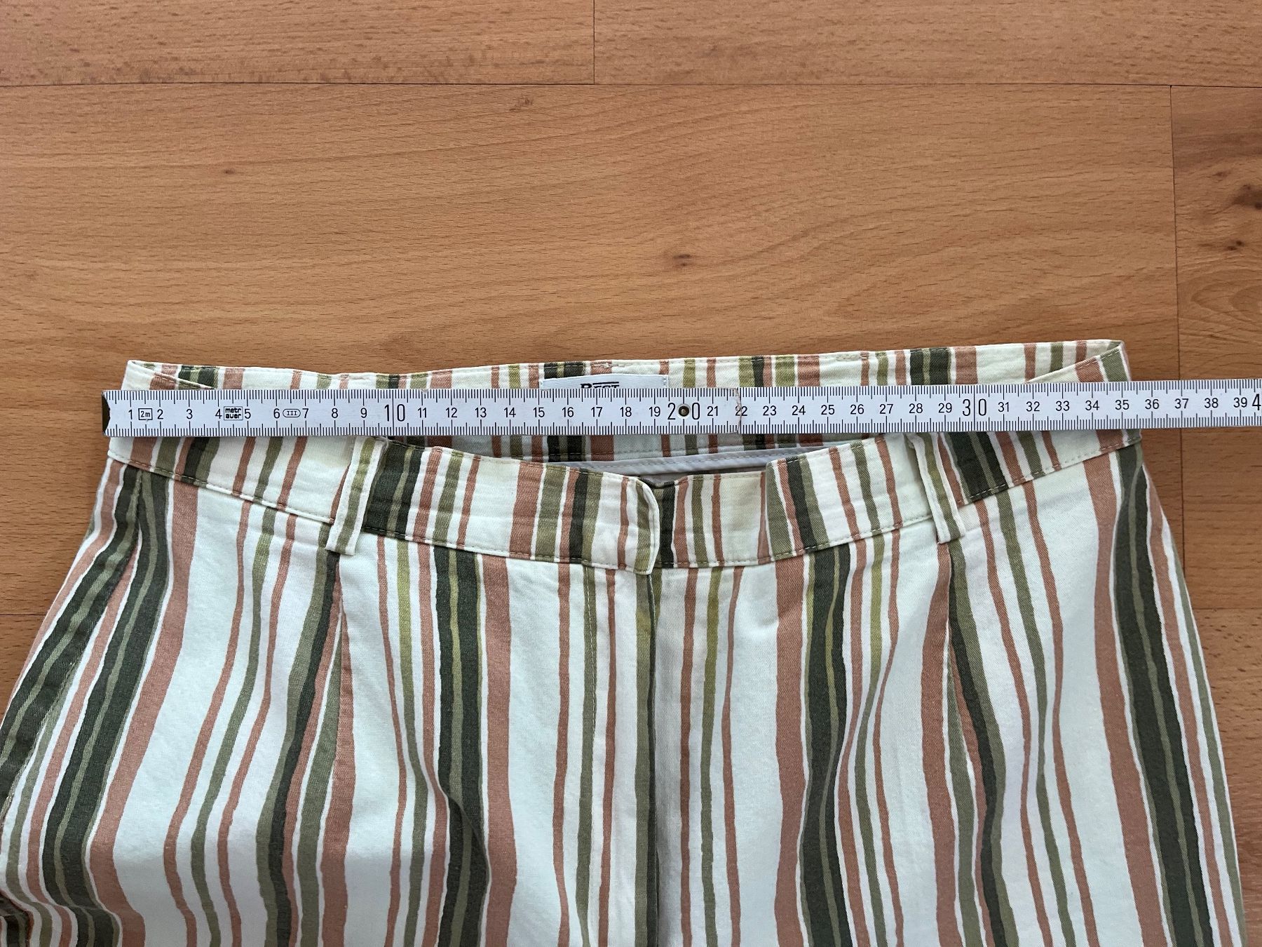 Pantaloni: Best Connection gestreifte Stoffhose – Usato da Riet (Neftenbach) venduto da kim_gfw6 4