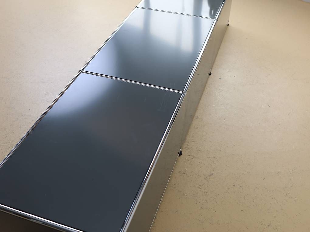 USM Cassettiere: USM Lowboard Mittelgrau, TV-Möbel – Usato da Meinisberg venduto da atelier_TILIJA 6