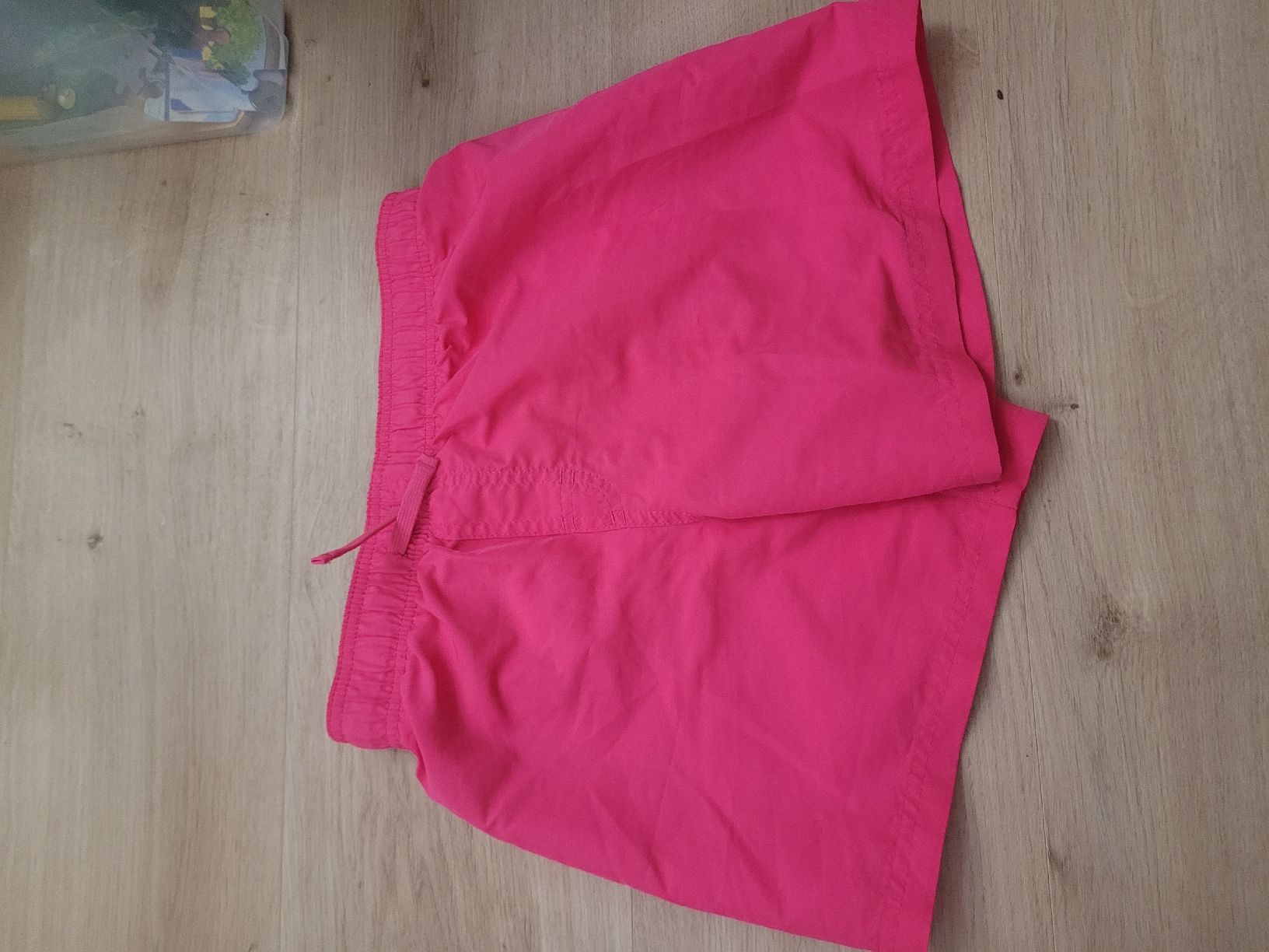 Pantalons: Shorts Gr. 134 – D'occasion à Lupsingen par sta_wgg5