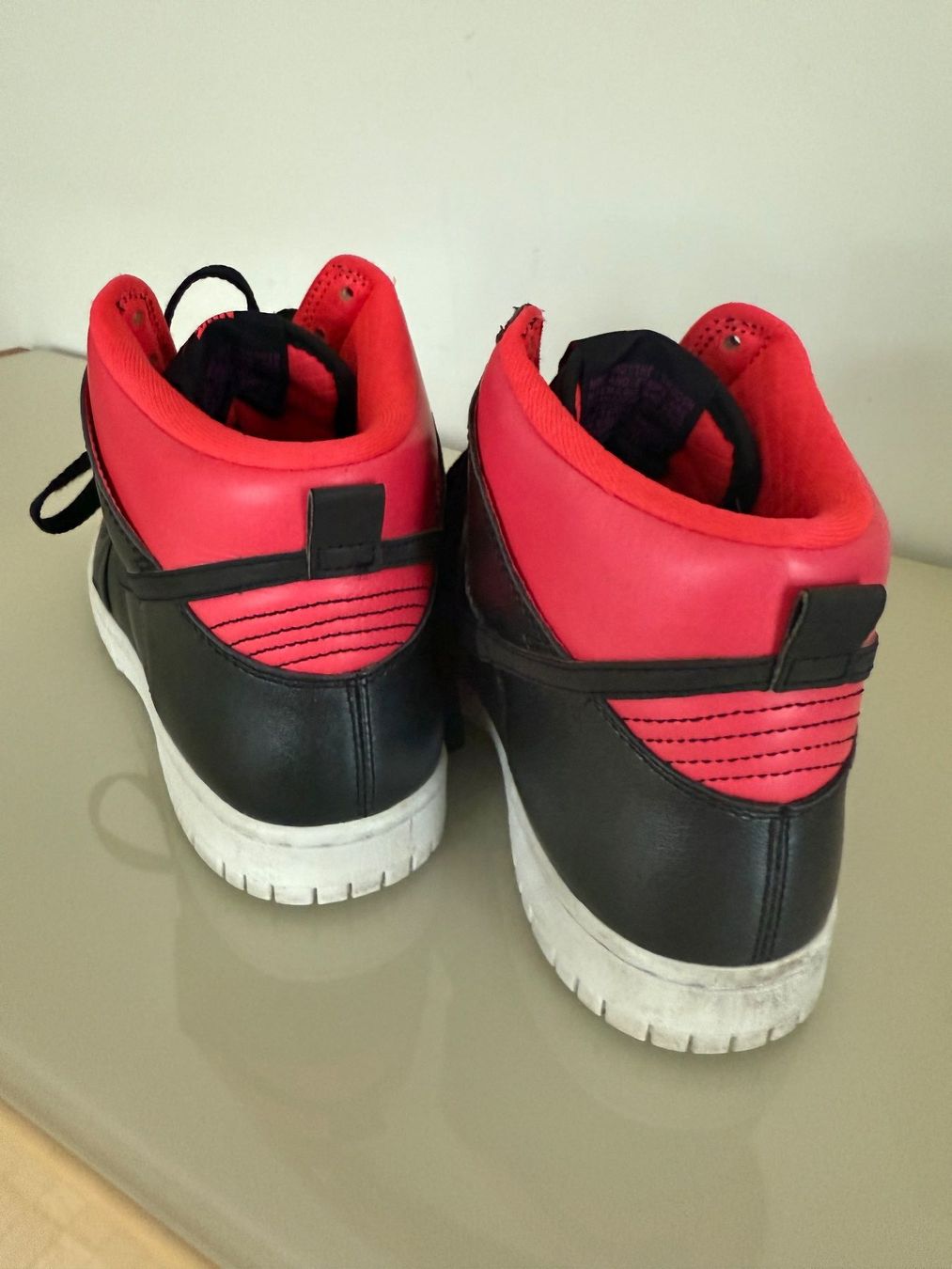 Nike Scarpe da donna: Nike Dunk High Top Sneaker Damen Sneaker Gr. 40 – Nuovo (secondo la descrizione) da Steg im Tösstal venduto da goldlionfree 4