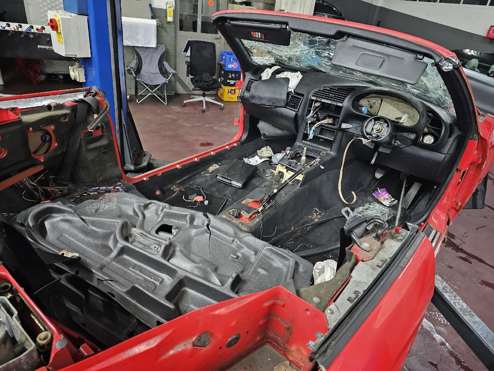 BMW Toutes les pièces auto: BMW E36 Cabrio für Teile – Défectueux à wettingen par mar_kkr5 1