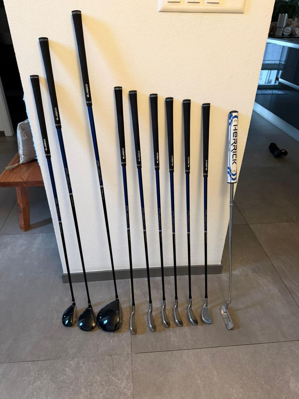 Mazze & Set: Cobra Fly XL, – Usato da Oulens-Echallens venduto da Canap 3